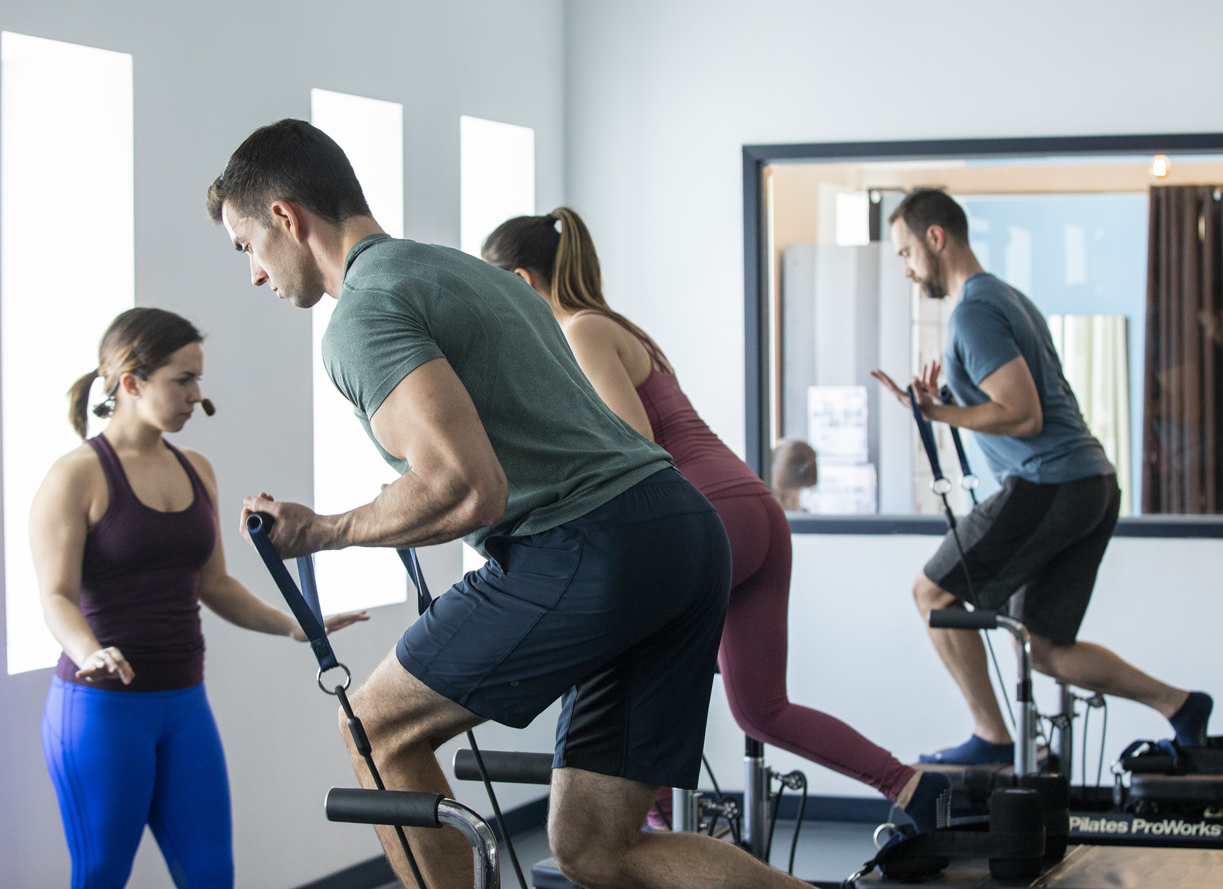 Pilates-Instructor Led Customer. Export 6328